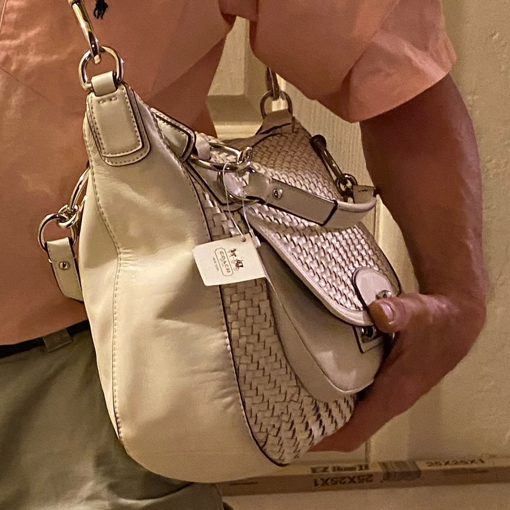 Coach Purse   S/V Parchment - Picture 15 of 16